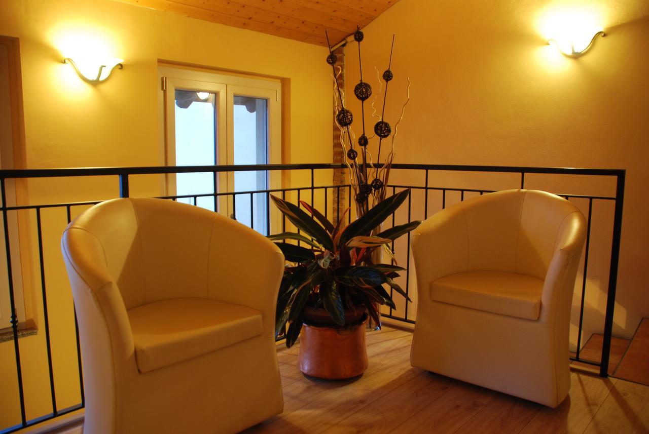 Agriturismo Le Risaie Basiglio Eksteriør bilde