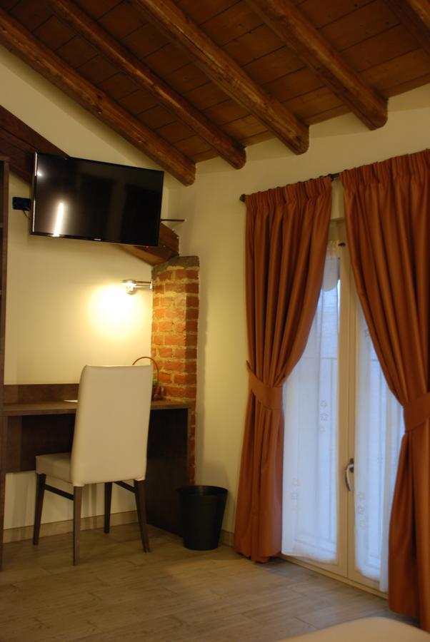 Agriturismo Le Risaie Basiglio Eksteriør bilde